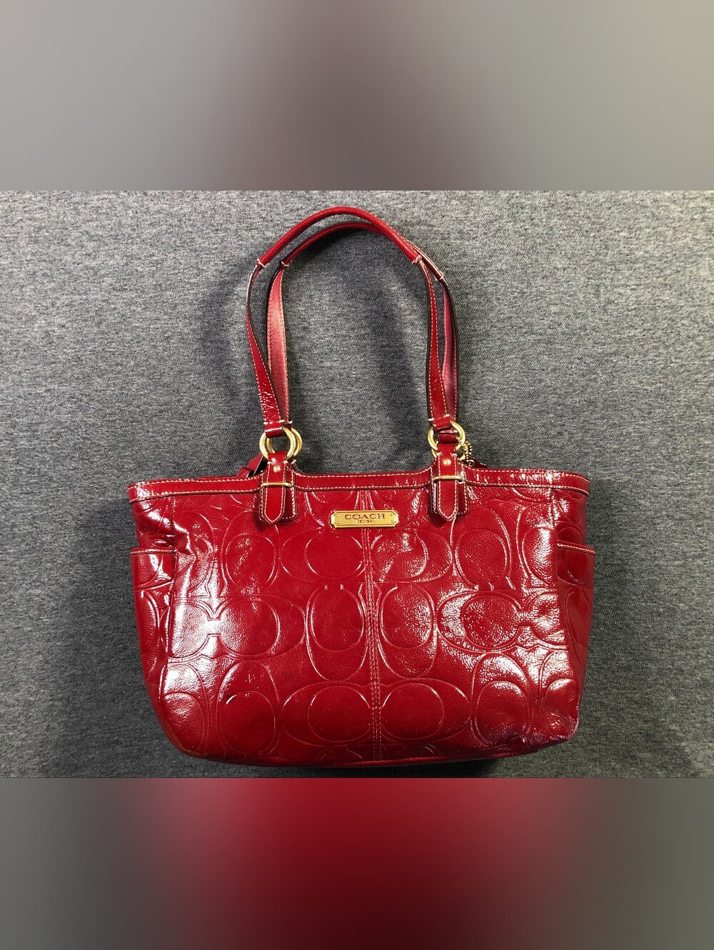 COACH Red Patent Leather Signature Embossed Gallery Tote w/ Gold Hardware F19462
